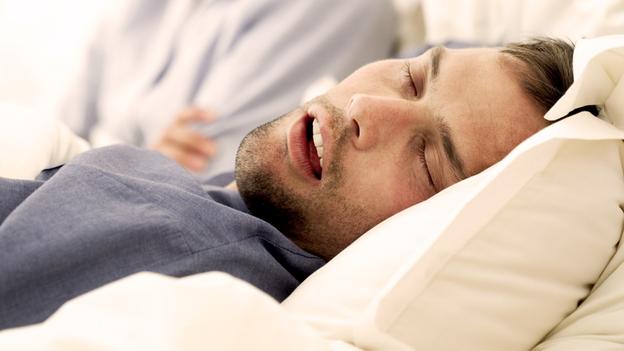 Kako zaustaviti hrkanje u snu - uzrok i lecenje