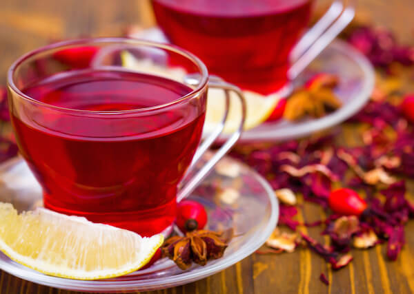 Čaj od hibiskusa povisuje ili snižava krvni tlak?